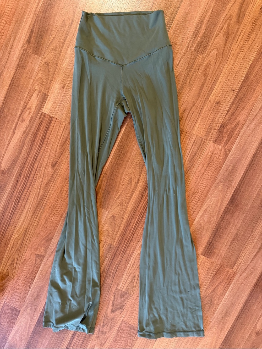 Aerie Offline Green Flare Leggings